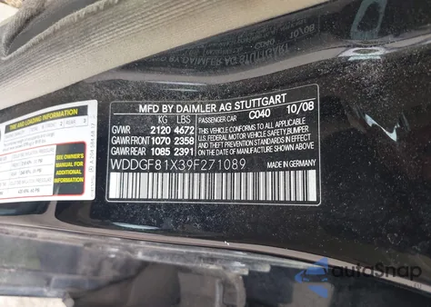 2009 Mercedes-Benz C 300 Luxury 4Matic/Sport 4Matic z USA, uszkodzony, nr VIN WDDGF81X39F271089